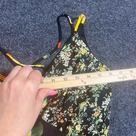 Forever 21 Womens Floral Wrap Mini Dress Black Yellow Orange Skater Size S - Picture 5 of 8